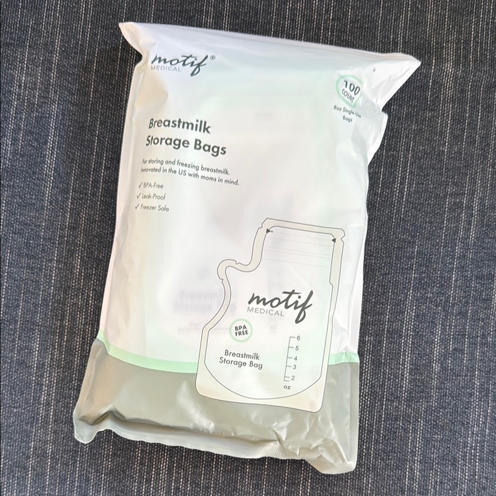 NEW 100 count 8 oz. Motif Medical Breastmilk Storage Bags freezer safe BPA FREE